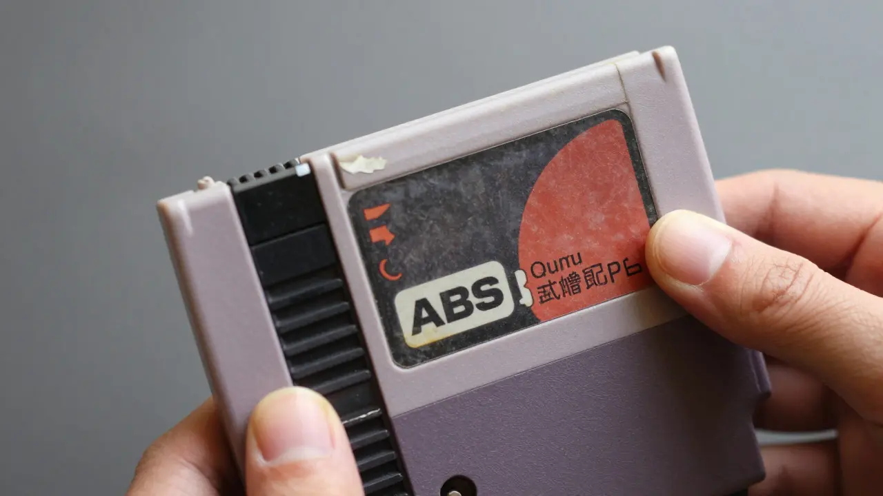 How to Evaluate Seller Photos When Buying Retro Video Games Online